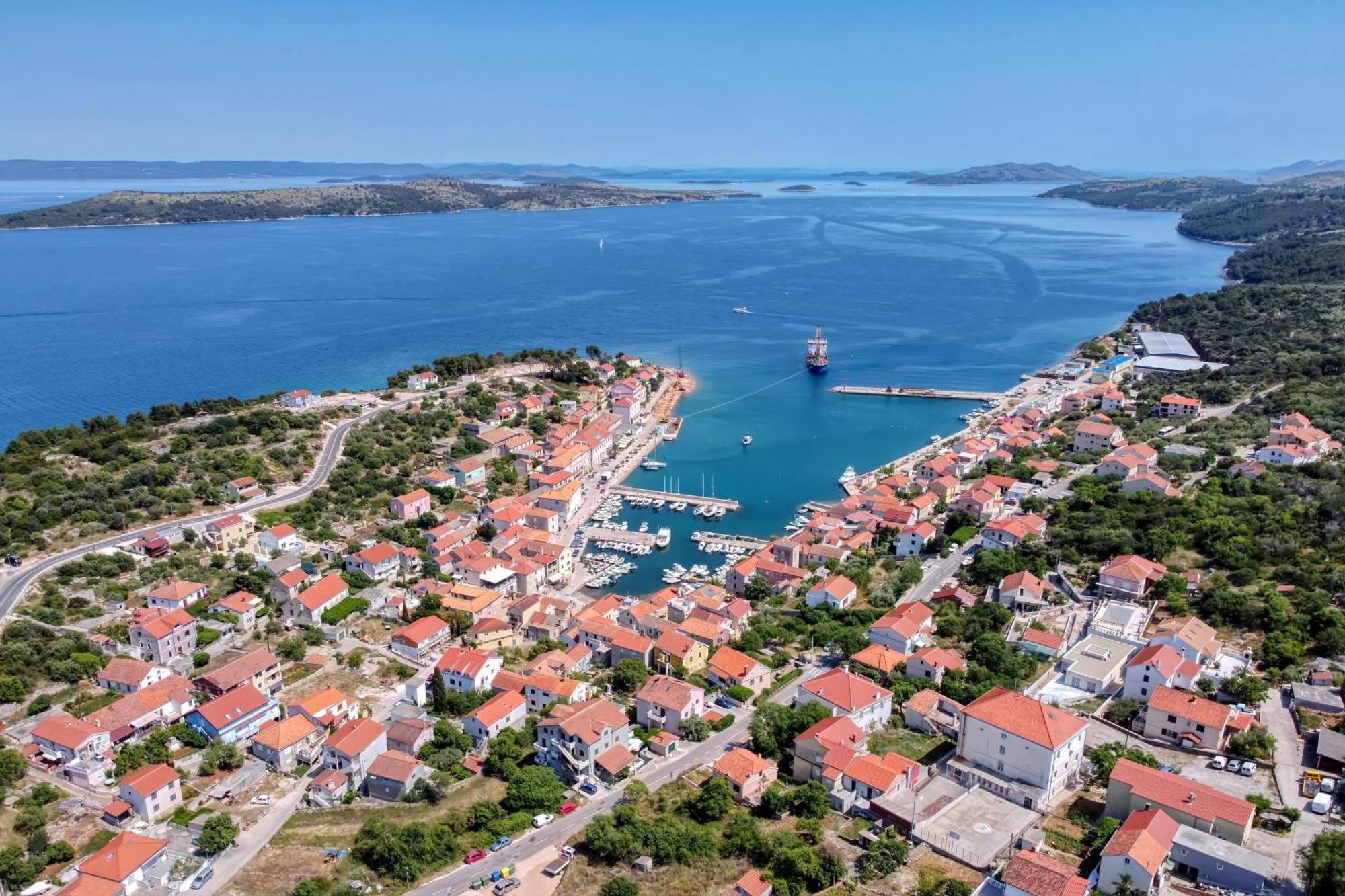 Apartments By The Sea Sali, Dugi Otok - 8110 Exterior photo